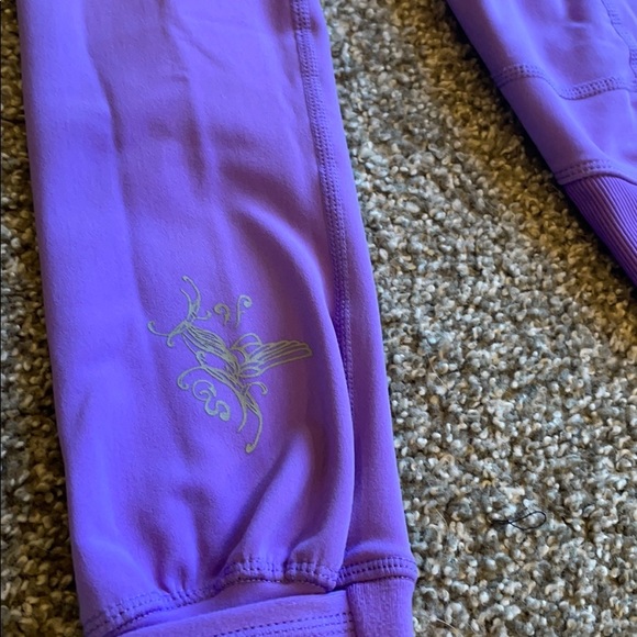 Special Edition Lululemon Scuba Hoodie 💟 - Picture 3 of 8